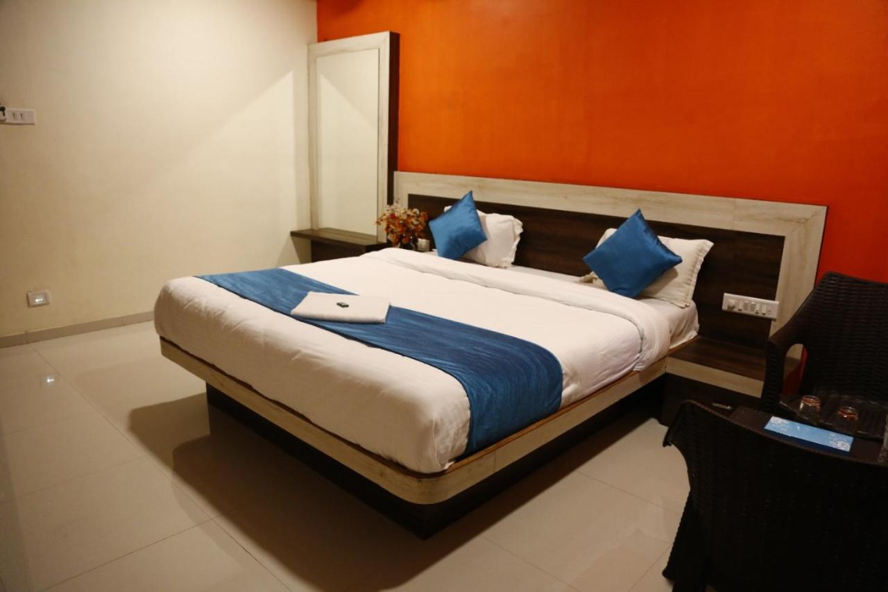 Hotel Shriyan Mahābaleshwar Rom bilde