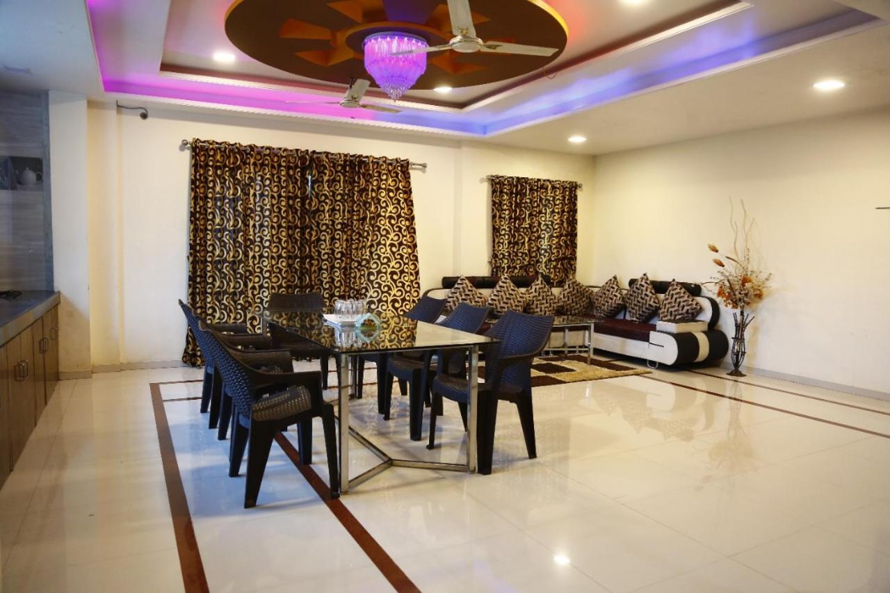 Hotel Shriyan Mahābaleshwar Rom bilde