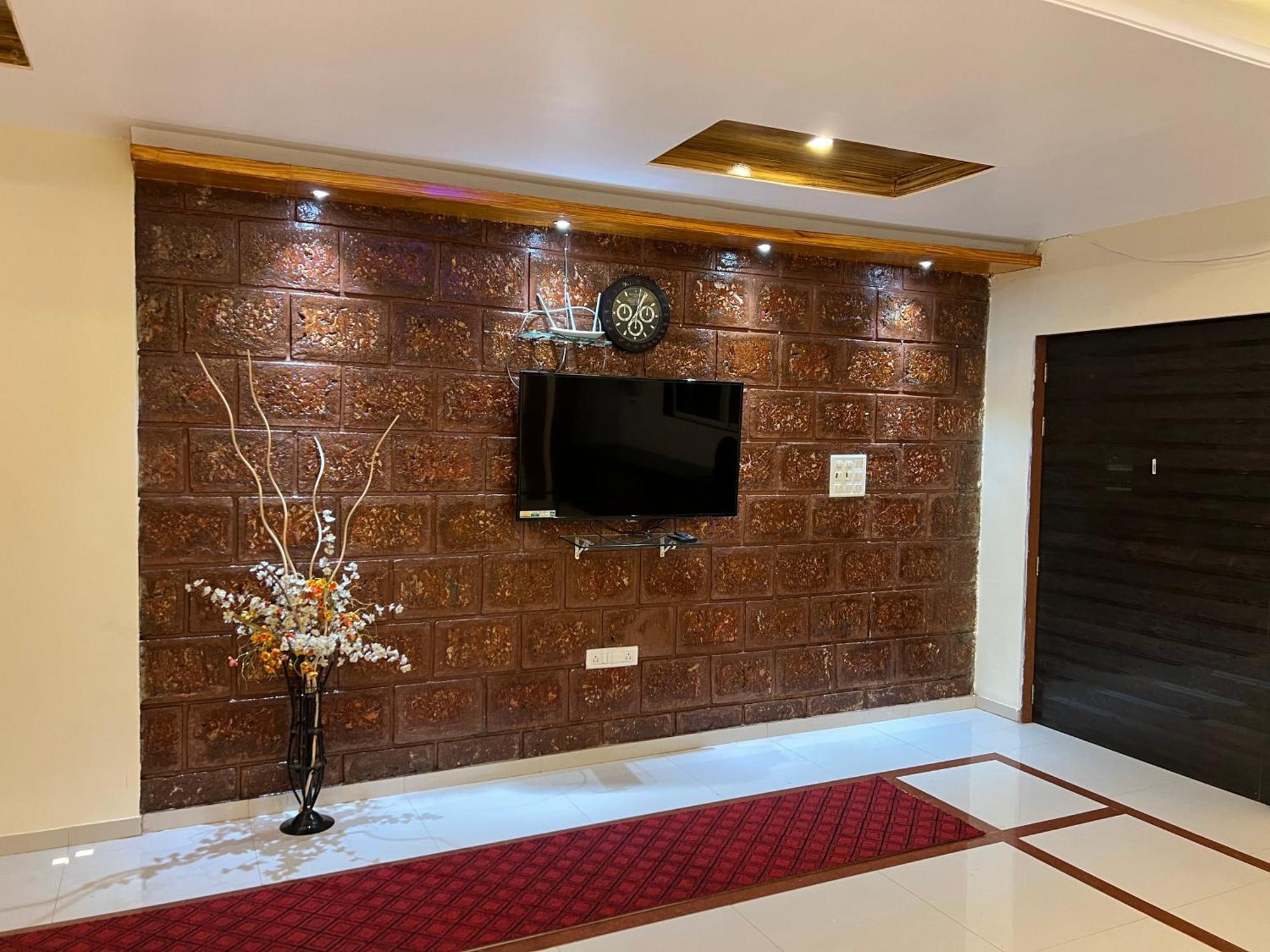 Hotel Shriyan Mahābaleshwar Eksteriør bilde